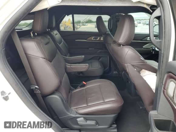 2025 Ford Explorer с VIN 1FMUK7HH8SGA05659, выставлен на аукционе Copart как лот 52077855 с пробегом 3 037 миль миль и Списание • Salvage title. История ставок и продаж доступна на DreamBid. Изображение 11.