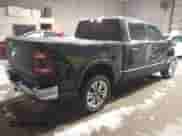2022 Ram 1500 Limited z VIN 1C6SRFHT9NN481884, wystawiony jako IAAI lot #41679409 z przebiegiem 47 571 mil mil oraz . Historia ofert i sprzedaży dostępna na DreamBid. Obrazek 4.