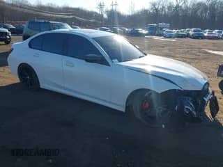 2023 BMW 3 Series M340i xDrive with VIN 3MW49FF01P8C87749, listed as a IAAI auction lot 40997657 with 39,691 mi miles and . Bid and sale history available at DreamBid. Image 1.