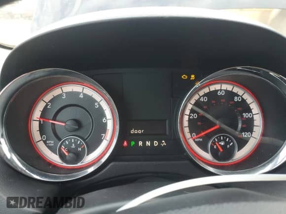 2014 Dodge Grand Caravan SE 30th Anniversary with VIN 2C4RDGBG5ER102387, listed as a Copart auction lot 86479945 with 119,481 mi miles and Clean title. Bid and sale history available at DreamBid. Image 9.