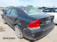 2005 Volvo S60 с VIN YV1RS592552481260, выставлен на аукционе IAAI как лот 42048549 с пробегом 164 491 миль миль и . История ставок и продаж доступна на DreamBid. Изображение 3.
