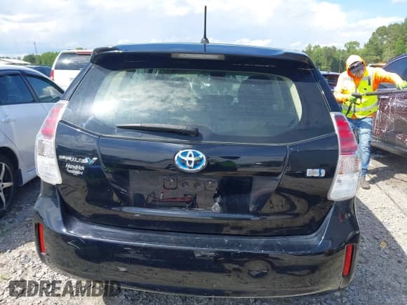 2016 Toyota Prius Two z VIN JTDZN3EU9GJ044105, wystawiony jako IAAI lot #42217776 z przebiegiem 154 414 mil mil oraz . Historia ofert i sprzedaży dostępna na DreamBid. Obrazek 16.