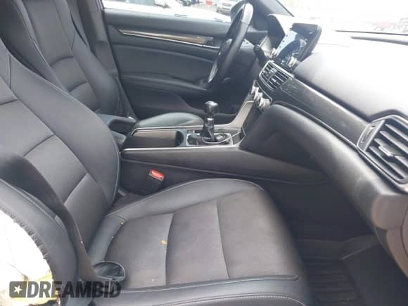 2019 Honda Accord Sport with VIN 1HGCV2E36KA000368, listed as a IAAI auction lot 42587205 with 94,324 mi miles and . Bid and sale history available at DreamBid. Image 5.