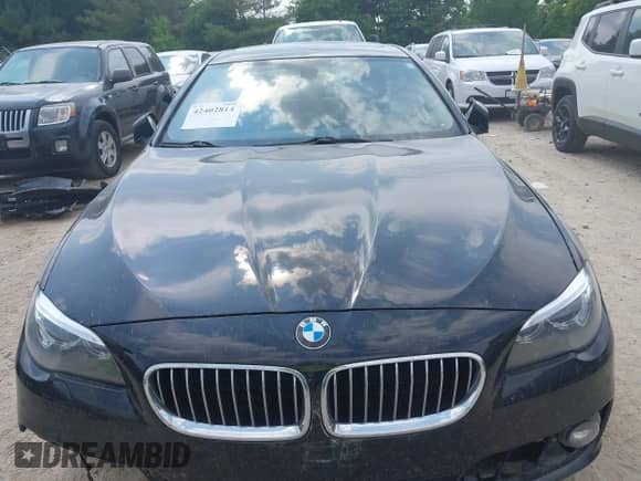 2015 BMW 5 Series 535d xDrive with VIN WBAFV3C50FD686804, listed as a IAAI auction lot 42402814 with 217,892 mi miles and . Bid and sale history available at DreamBid. Image 11.
