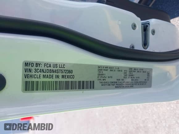 2025 Jeep Compass Latitude с VIN 3C4NJDBN4ST572360, выставлен на аукционе IAAI как лот 43154971 с пробегом 11 851 миль миль и . История ставок и продаж доступна на DreamBid. Изображение 9.