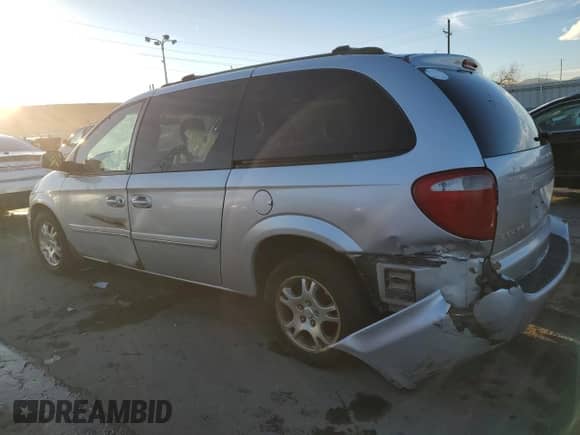 2004 Dodge Caravan EX с VIN 2D4GP74L04R526571, выставлен на аукционе Copart как лот 85951654 с пробегом 319 750 миль миль и Списание • Salvage title. История ставок и продаж доступна на DreamBid. Изображение 2.