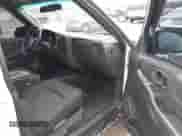 2003 Chevrolet Blazer LS with VIN 1GNDT13X63K106315, listed as a IAAI auction lot 41914116 with 196,774 mi miles and . Bid and sale history available at DreamBid. Image 5.