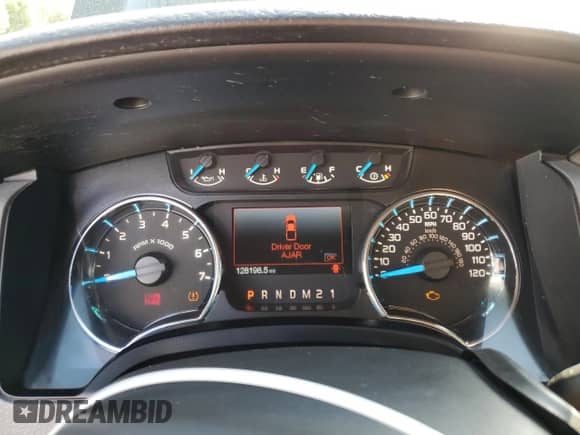 2014 Ford F-150 XLT с VIN 1FTFW1ET9EFA67962, выставлен на аукционе Copart как лот 87381565 с пробегом 128 198 миль миль и Чистый • Clean title. История ставок и продаж доступна на DreamBid. Изображение 9.