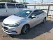 2018 Chevrolet Cruze LT с VIN 1G1BE5SM8J7182331, выставлен на аукционе IAAI как лот 43394157 с пробегом Не указан миль и . История ставок и продаж доступна на DreamBid. Изображение 2.