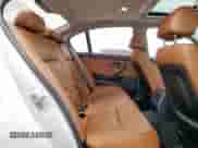 2011 BMW 3 Series 328i с VIN WBAPH7C5XBE677048, выставлен на аукционе Copart как лот 64285325 с пробегом 112 112 миль миль и Списание • Salvage title. История ставок и продаж доступна на DreamBid. Изображение 10.