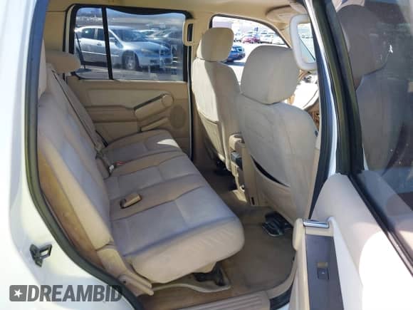 2006 Ford Explorer XLT with VIN 1FMEU63886UA49720, listed as a IAAI auction lot 41604844 with 219,593 mi miles and . Bid and sale history available at DreamBid. Image 8.