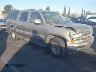 2000 Chevrolet Suburban LT z VIN 3GNGC26U7YG189093, wystawiony jako IAAI lot #41129079 z przebiegiem 346 765 mil mil oraz . Historia ofert i sprzedaży dostępna na DreamBid. Obrazek 1.