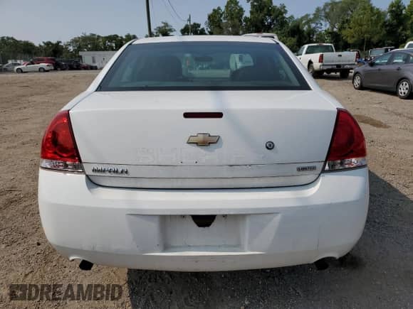 2015 Chevrolet Impala Police Police with VIN 2G1WD5E30F1160108, listed as a Copart auction lot 67406834 with 64,625 mi miles and Clean title. Bid and sale history available at DreamBid. Image 6.