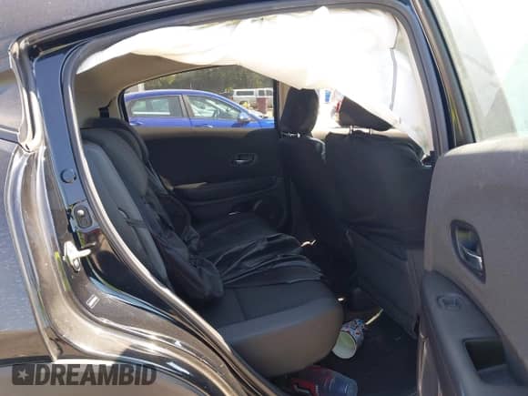 2019 Honda HR-V LX with VIN 3CZRU5H35KM725210, listed as a IAAI auction lot 43300329 with 74,853 mi miles and . Bid and sale history available at DreamBid. Image 8.