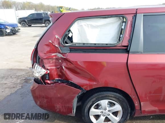 2013 Toyota Sienna L with VIN 5TDZK3DC1DS325363, listed as a IAAI auction lot 42049939 with 209,312 mi miles and . Bid and sale history available at DreamBid. Image 6.