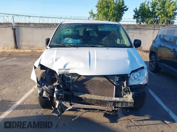 2017 Dodge Grand Caravan SE Plus с VIN 2C4RDGBG5HR550052, выставлен на аукционе IAAI как лот 43045925 с пробегом 66 680 миль миль и . История ставок и продаж доступна на DreamBid. Изображение 6.