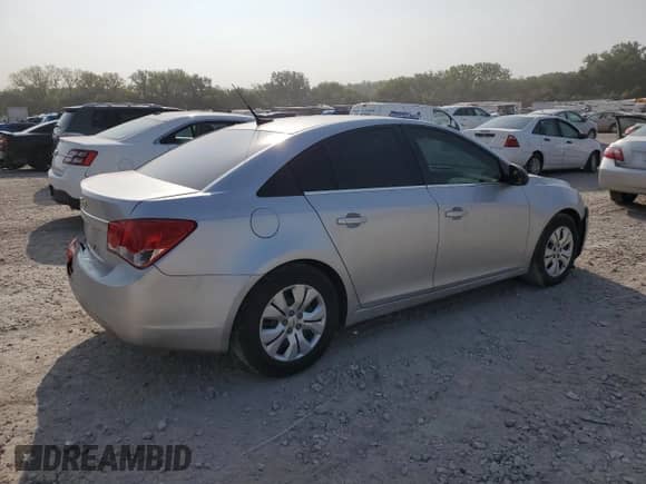 2012 Chevrolet Cruze LS с VIN 1G1PC5SH9C7402268, выставлен на аукционе Copart как лот 71008674 с пробегом 161 711 миль миль и Списание • Salvage title. История ставок и продаж доступна на DreamBid. Изображение 3.
