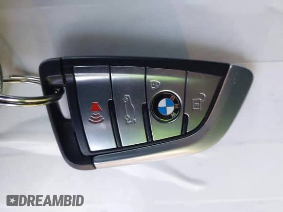 2019 BMW 5 Series M550i xDrive с VIN WBAJB9C51KB287797, выставлен на аукционе IAAI как лот 41549311 с пробегом 61 459 миль миль и . История ставок и продаж доступна на DreamBid. Изображение 11.