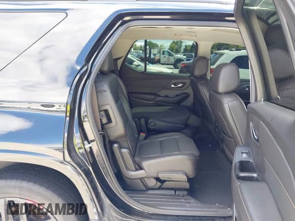 2021 Chevrolet Traverse Premier с VIN 1GNEVKKW5MJ225350, выставлен на аукционе IAAI как лот 43034954 с пробегом Не указан миль и . История ставок и продаж доступна на DreamBid. Изображение 8.
