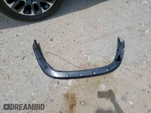 2024 Toyota Tundra Limited Hybrid with VIN 5TFJC5EC2RX005474, listed as a Copart auction lot 60103745 with 18,689 mi miles and Salvage title. Bid and sale history available at DreamBid. Image 12.