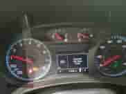 2020 Chevrolet Equinox LS z VIN 2GNAXSEV0L6121260, wystawiony jako Copart lot #54696865 z przebiegiem 67 596 mil mil oraz Czysty tytuł • Clean title. Historia ofert i sprzedaży dostępna na DreamBid. Obrazek 9.