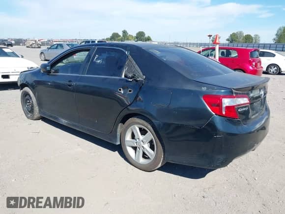 2014 Toyota Camry SE с VIN 4T1BF1FK1EU345460, выставлен на аукционе IAAI как лот 43436506 с пробегом 247 306 миль миль и . История ставок и продаж доступна на DreamBid. Изображение 3.