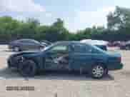 1997 Toyota Camry LE z VIN 4T1BF22K2VU922475, wystawiony jako IAAI lot #42883744 z przebiegiem 131 677 mil mil oraz . Historia ofert i sprzedaży dostępna na DreamBid. Obrazek 14.