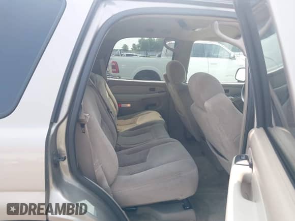 2003 Chevrolet Tahoe LS z VIN 1GNEC13Z43R124163, wystawiony jako IAAI lot #42374254 z przebiegiem 231 335 mil mil oraz . Historia ofert i sprzedaży dostępna na DreamBid. Obrazek 8.