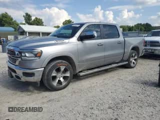2019 Ram 1500 Laramie с VIN 1C6SRFJT4KN515848, выставлен на аукционе Copart как лот 68253875 с пробегом 88 991 миль миль и Чистый • Clean title. История ставок и продаж доступна на DreamBid. Изображение 1.