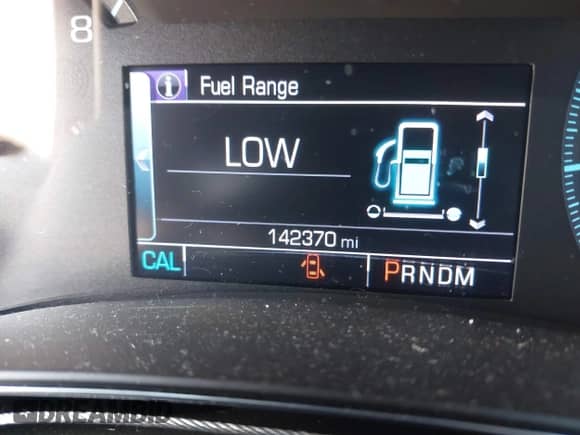 2018 Chevrolet Impala Premier z VIN 2G1125S3XJ9150135, wystawiony jako IAAI lot #43032465 z przebiegiem 142 370 mil mil oraz . Historia ofert i sprzedaży dostępna na DreamBid. Obrazek 16.
