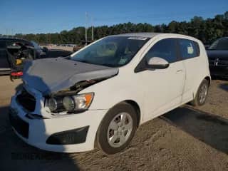 2016 Chevrolet Sonic LS with VIN 1G1JA6SH5G4174259, listed as a Copart auction lot 82685155 with 126,824 mi miles and Salvage title. Bid and sale history available at DreamBid. Image 1.