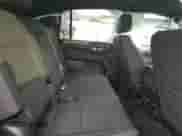 2023 Chevrolet Suburban LS z VIN 1GNSKBET9PR554250, wystawiony jako Copart lot #50294985 z przebiegiem 20 499 mil mil oraz Szkoda całkowita • Salvage title. Historia ofert i sprzedaży dostępna na DreamBid. Obrazek 11.