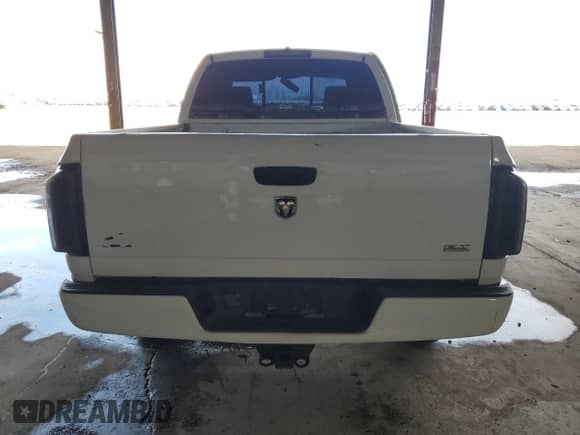 2008 Dodge RAM with VIN 1D3HA18N18J138780, listed as a Copart auction lot 81315565 with 212,830 mi miles and Clean title. Bid and sale history available at DreamBid. Image 6.