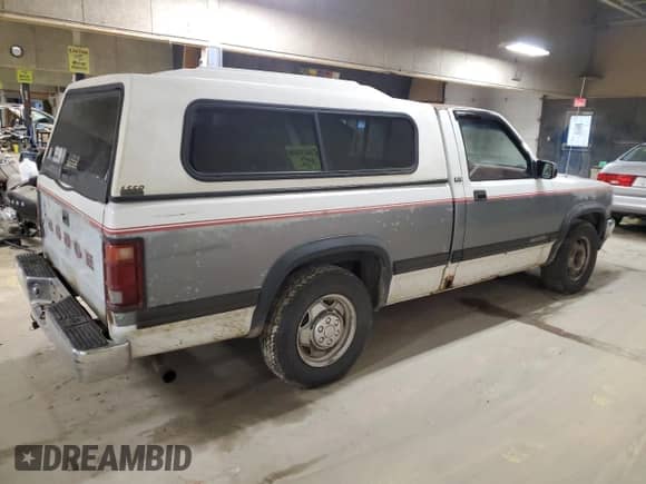 1993 Dodge Dakota S с VIN 1B7FL26X1PS131969, выставлен на аукционе Copart как лот 45938475 с пробегом 192 210 миль миль и Чистый • Clean title. История ставок и продаж доступна на DreamBid. Изображение 3.