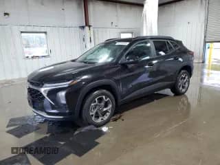 2024 Chevrolet Trax LT с VIN KL77LHE22RC072129, выставлен на аукционе Copart как лот 84235535 с пробегом 37 577 миль миль и Списание • Salvage title. История ставок и продаж доступна на DreamBid. Изображение 1.