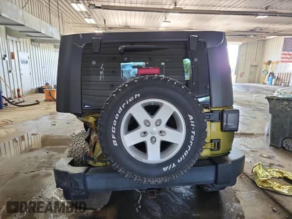 2008 Jeep Wrangler Unlimited X z VIN 1J4GA39198L593208, wystawiony jako Copart lot #80753525 z przebiegiem Nie podano mil oraz Czysty tytuł • Clean title. Historia ofert i sprzedaży dostępna na DreamBid. Obrazek 6.