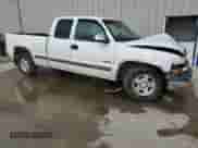 2000 Chevrolet Silverado 1500 LS z VIN 1GCEC19T1YZ371644, wystawiony jako Copart lot #69552395 z przebiegiem Nie podano mil oraz Szkoda całkowita • Salvage title. Historia ofert i sprzedaży dostępna na DreamBid. Obrazek 4.