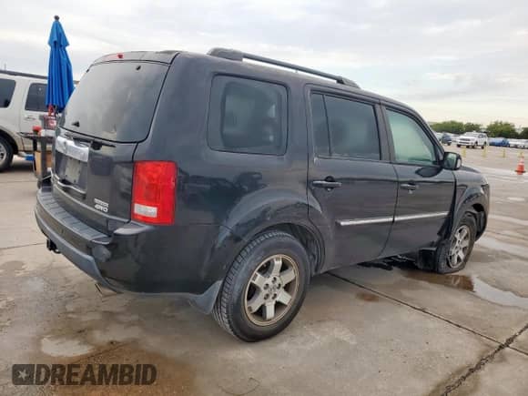 2010 Honda Pilot Touring с VIN 5FNYF4H98AB014372, выставлен на аукционе Copart как лот 68731235 с пробегом 204 851 миль миль и Чистый • Clean title. История ставок и продаж доступна на DreamBid. Изображение 3.