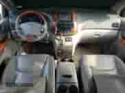 2009 Toyota Sienna XLE с VIN 5TDBK22C59S023564, выставлен на аукционе Copart как лот 82105685 с пробегом 118 163 миль миль и Списание • Salvage title. История ставок и продаж доступна на DreamBid. Изображение 8.