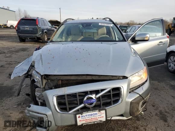 2012 Volvo XC70 3.2L with VIN YV4940BZ8C1122513, listed as a Copart auction lot 84524664 with 123,558 mi miles and Salvage title. Bid and sale history available at DreamBid. Image 5.
