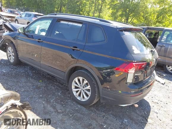 2019 Volkswagen Tiguan S с VIN 3VV0B7AX0KM164008, выставлен на аукционе IAAI как лот 42642748 с пробегом 83 764 миль миль и . История ставок и продаж доступна на DreamBid. Изображение 3.