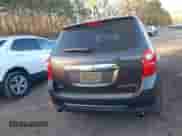 2015 Chevrolet Equinox LT z VIN 2GNFLCE3XF6431622, wystawiony jako IAAI lot #41373771 z przebiegiem 136 210 mil mil oraz . Historia ofert i sprzedaży dostępna na DreamBid. Obrazek 16.