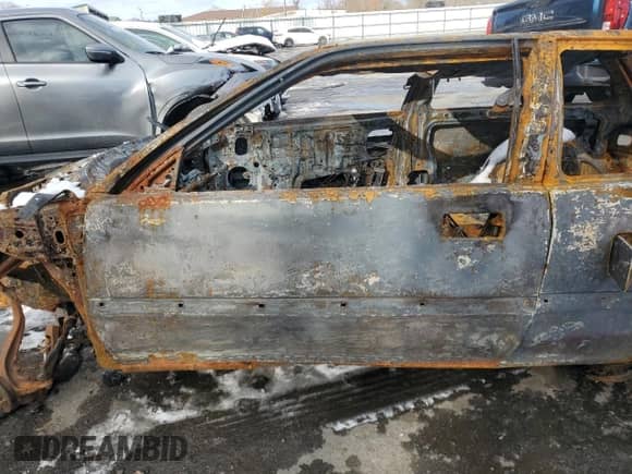 1991 Honda Civic с VIN 2HGED7361MH521234, выставлен на аукционе Copart как лот 87624065 с пробегом Не указан миль и Списание • Salvage title. История ставок и продаж доступна на DreamBid. Изображение 7.