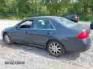 2007 Honda Accord LX SE z VIN 1HGCM66457A033712, wystawiony jako IAAI lot #43145590 z przebiegiem 135 946 mil mil oraz . Historia ofert i sprzedaży dostępna na DreamBid. Obrazek 6.