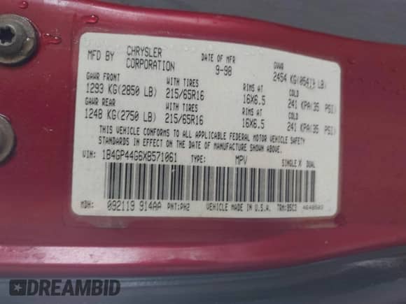 1999 Dodge Caravan SE with VIN 1B4GP44G6XB571061, listed as a IAAI auction lot 42878968 with Not provided miles and . Bid and sale history available at DreamBid. Image 9.