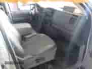 2008 Dodge 1500 ST z VIN 1D7HA18K58J183404, wystawiony jako IAAI lot #41954625 z przebiegiem 173 230 mil mil oraz . Historia ofert i sprzedaży dostępna na DreamBid. Obrazek 5.