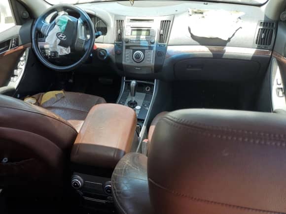 2008 Hyundai Veracruz GLS с VIN KM8NU13C38U037839, выставлен на аукционе Copart как лот 60427444 с пробегом 176 586 миль миль и Списание • Salvage title. История ставок и продаж доступна на DreamBid. Изображение 8.