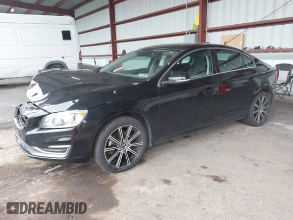 2018 Volvo S60 Inscription с VIN LYV402HK9JB168968, выставлен на аукционе IAAI как лот 42624541 с пробегом 69 241 миль миль и . История ставок и продаж доступна на DreamBid. Изображение 17.