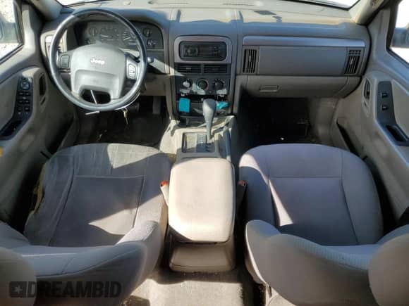 2002 Jeep Grand Cherokee с VIN 1J4GX38S82C178199, выставлен на аукционе Copart как лот 48996515 с пробегом 299 780 миль миль и Списание • Salvage title. История ставок и продаж доступна на DreamBid. Изображение 8.