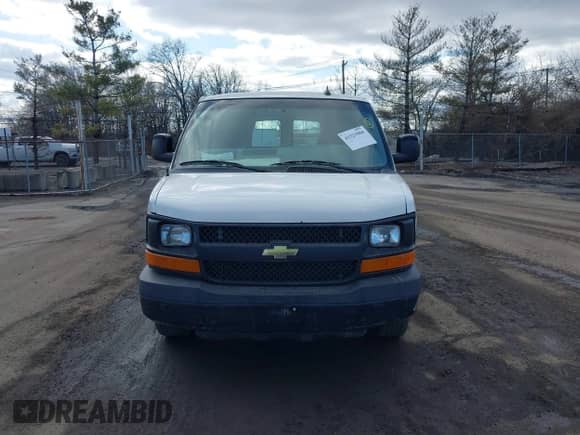 2016 Chevrolet Express Cargo with VIN 1GCWGBFF6G1154276, listed as a IAAI auction lot 41523966 with 70,558 mi miles and . Bid and sale history available at DreamBid. Image 12.